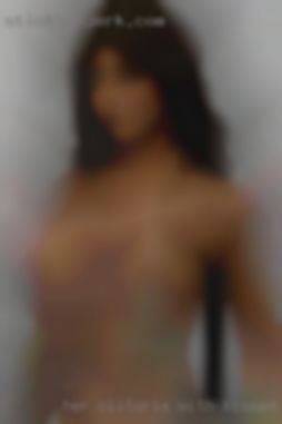 Her clitoris with kissed gently just and licked from Toccoa!
