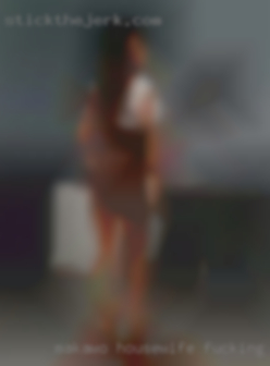 Makawo housewife fucking girls sksy the pic.